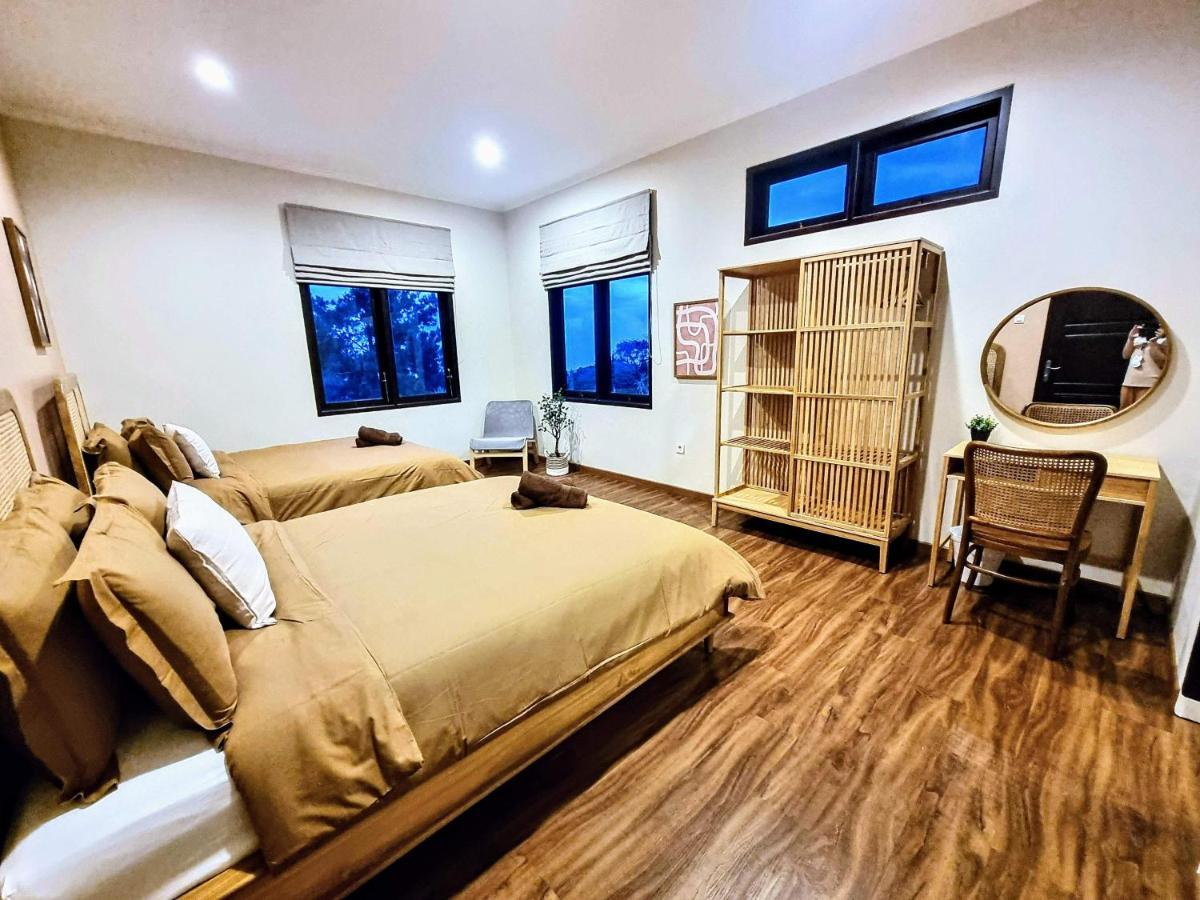 Cottonwood Exclusive Villa @Lembang Asri - Jacuzzi Playground Netflix Billyard Екстер'єр фото